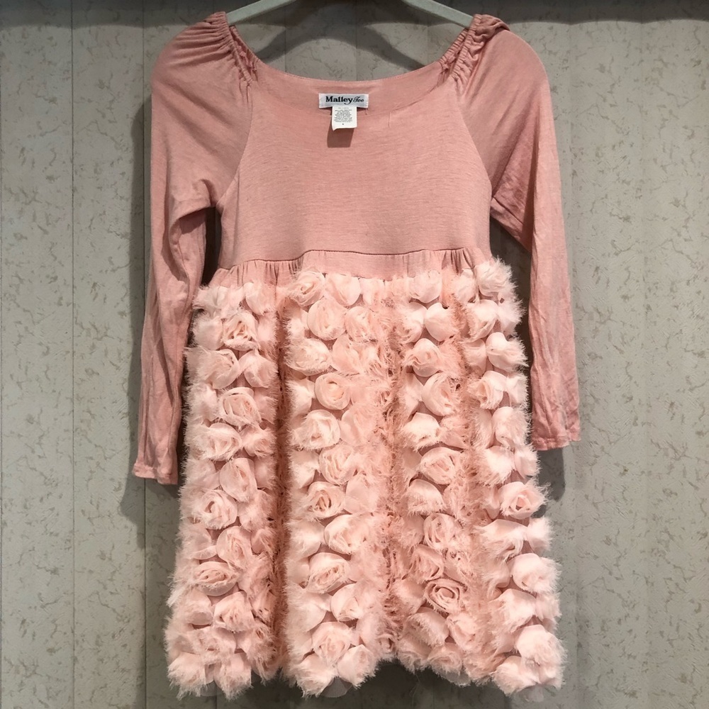 Malley too peachy pink rosette dress. Size 8